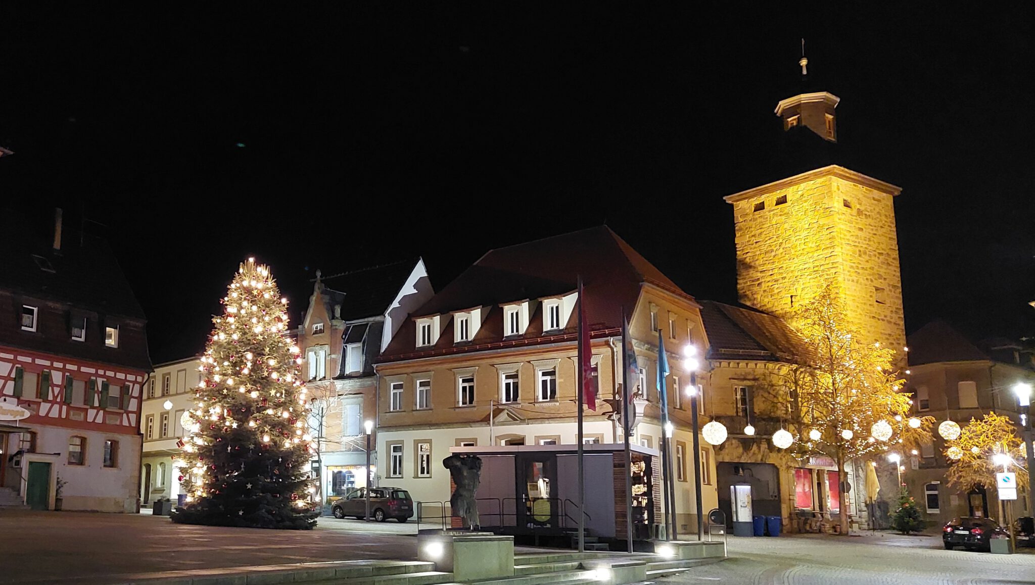 (Einschalten der Weihnachtsbeleuchtung) EINFACH NORDISCH